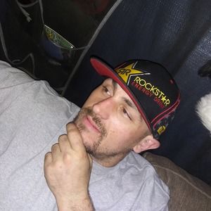 Meet your Posher, Larry